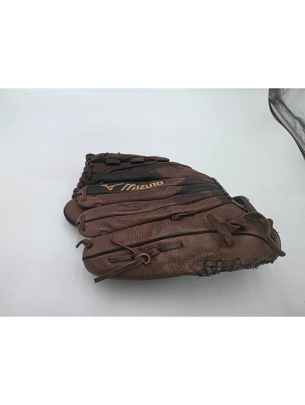 Mizuno Professional Model Brown Leather Baseball Glove